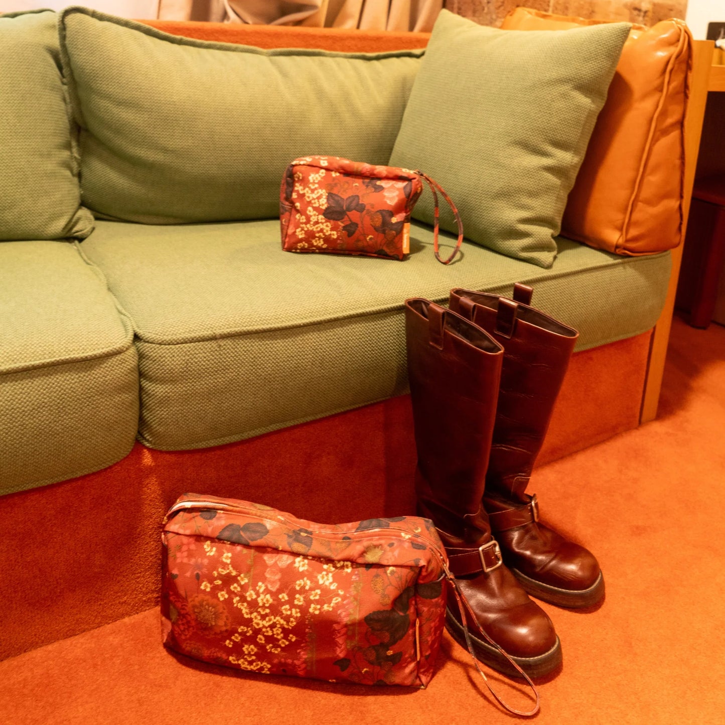 Flourish Sienna Zip Bag Large