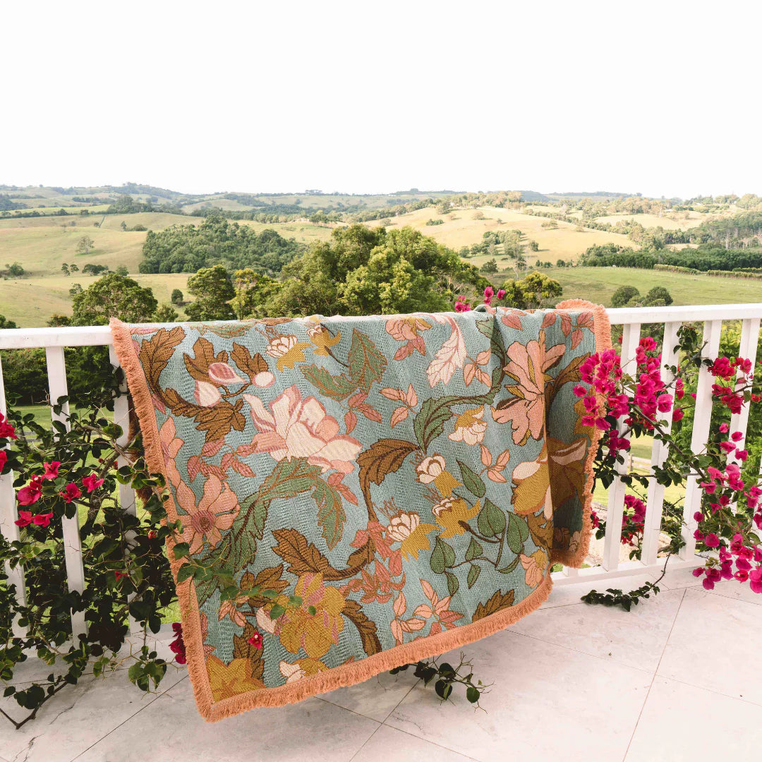 Flora Throw Regular Apricot
