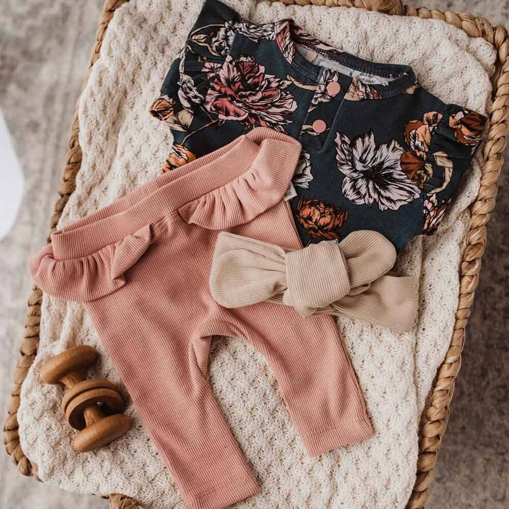 Pebble Ribbed Organic Topknot