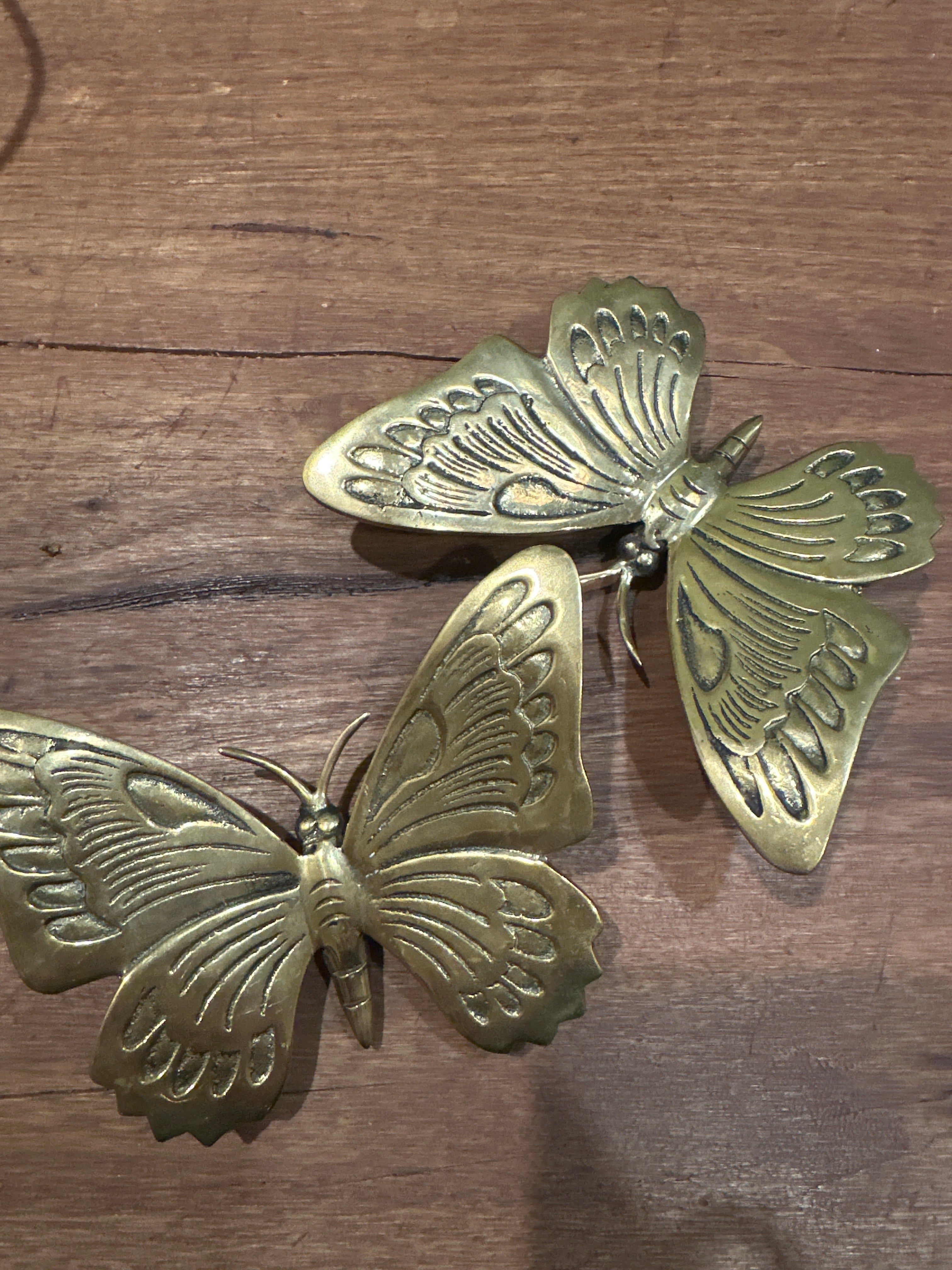 Gold Butterfly Point Wing Large – Feather Road Studios