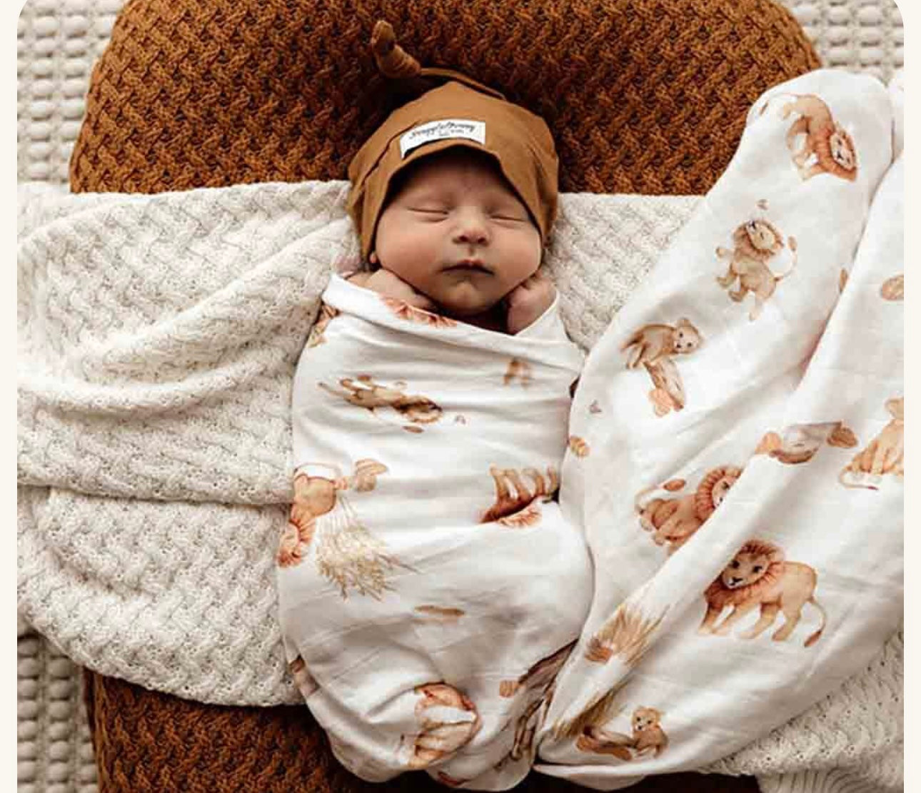 Lion Organic Muslin Wrap