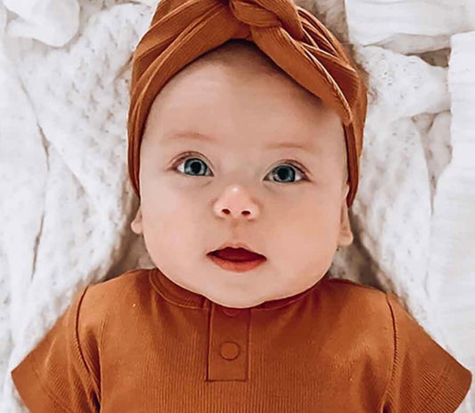 Chestnut Ribbed Organic Topknot