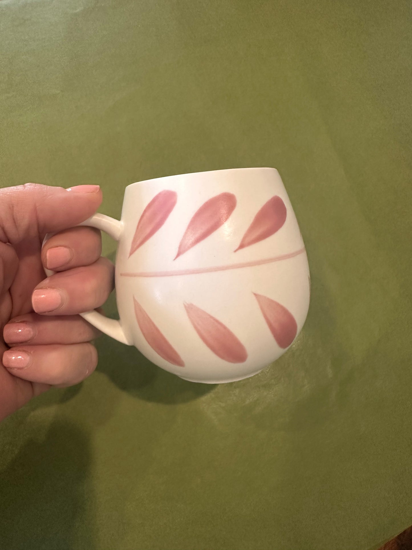 Robert Gordon Hug Mug Rose Leaf