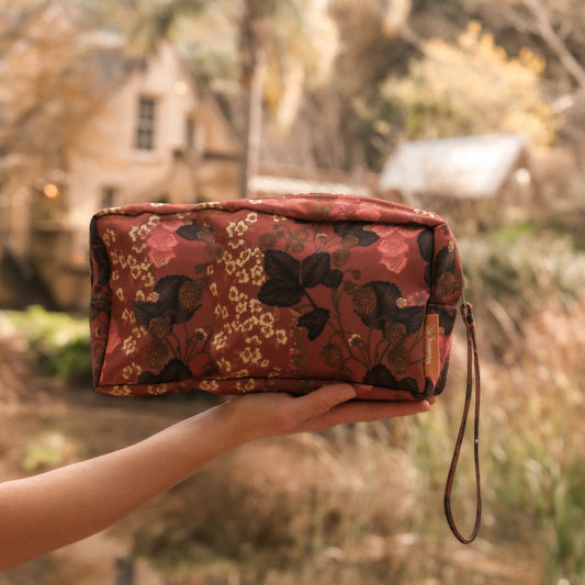 Flourish Sienna Zip Bag Large