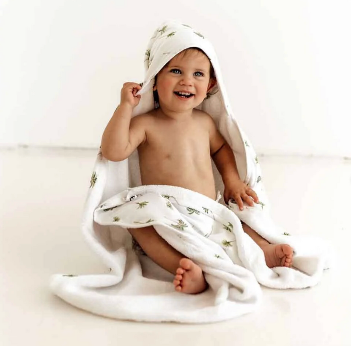 Snuggle Hunny Organic Baby Hooded Towel Green Palm Towel